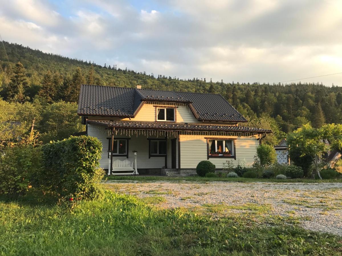 Karpatske Vidlunnya Villa Mykulychyn Exterior photo