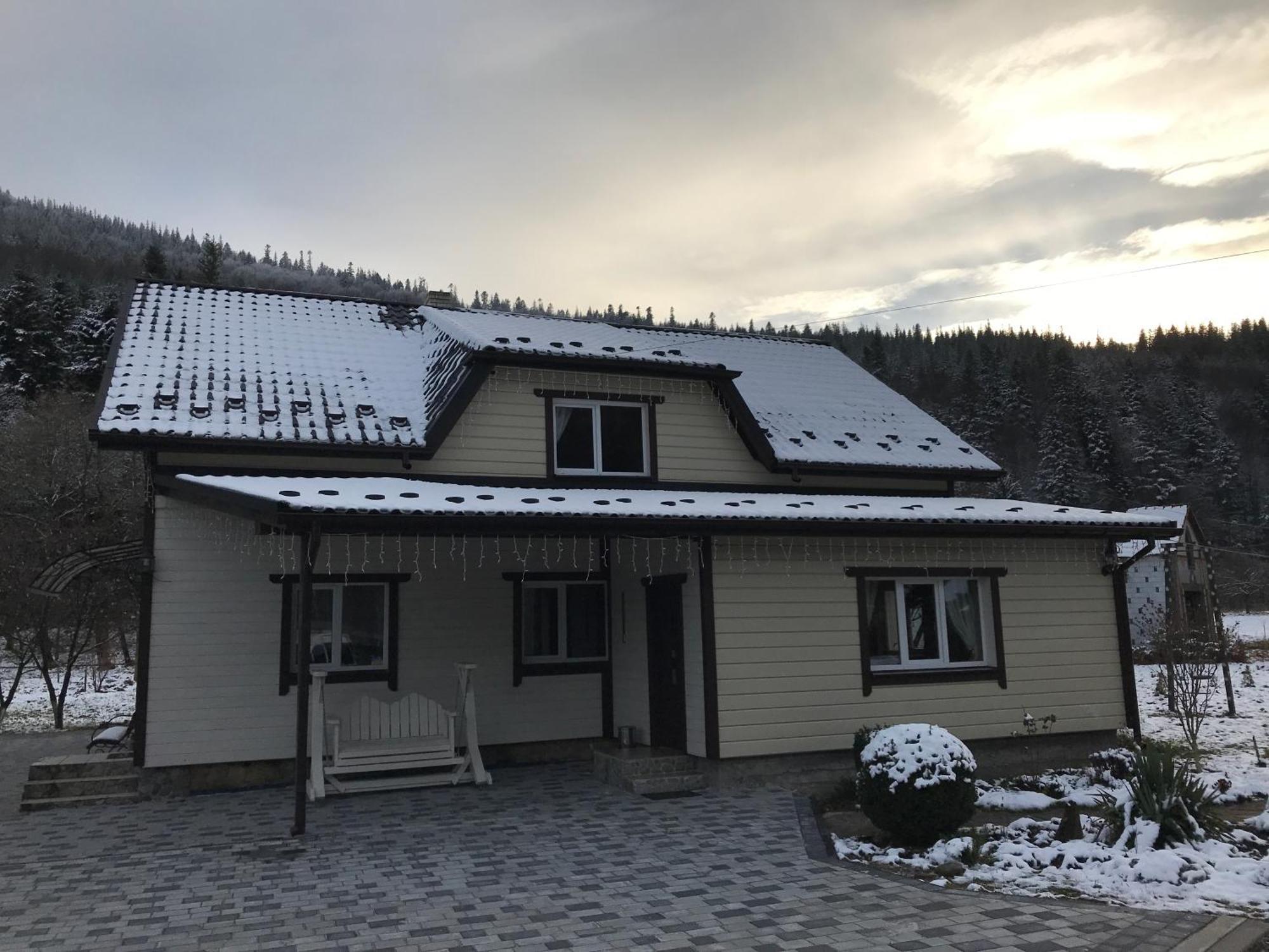 Karpatske Vidlunnya Villa Mykulychyn Exterior photo